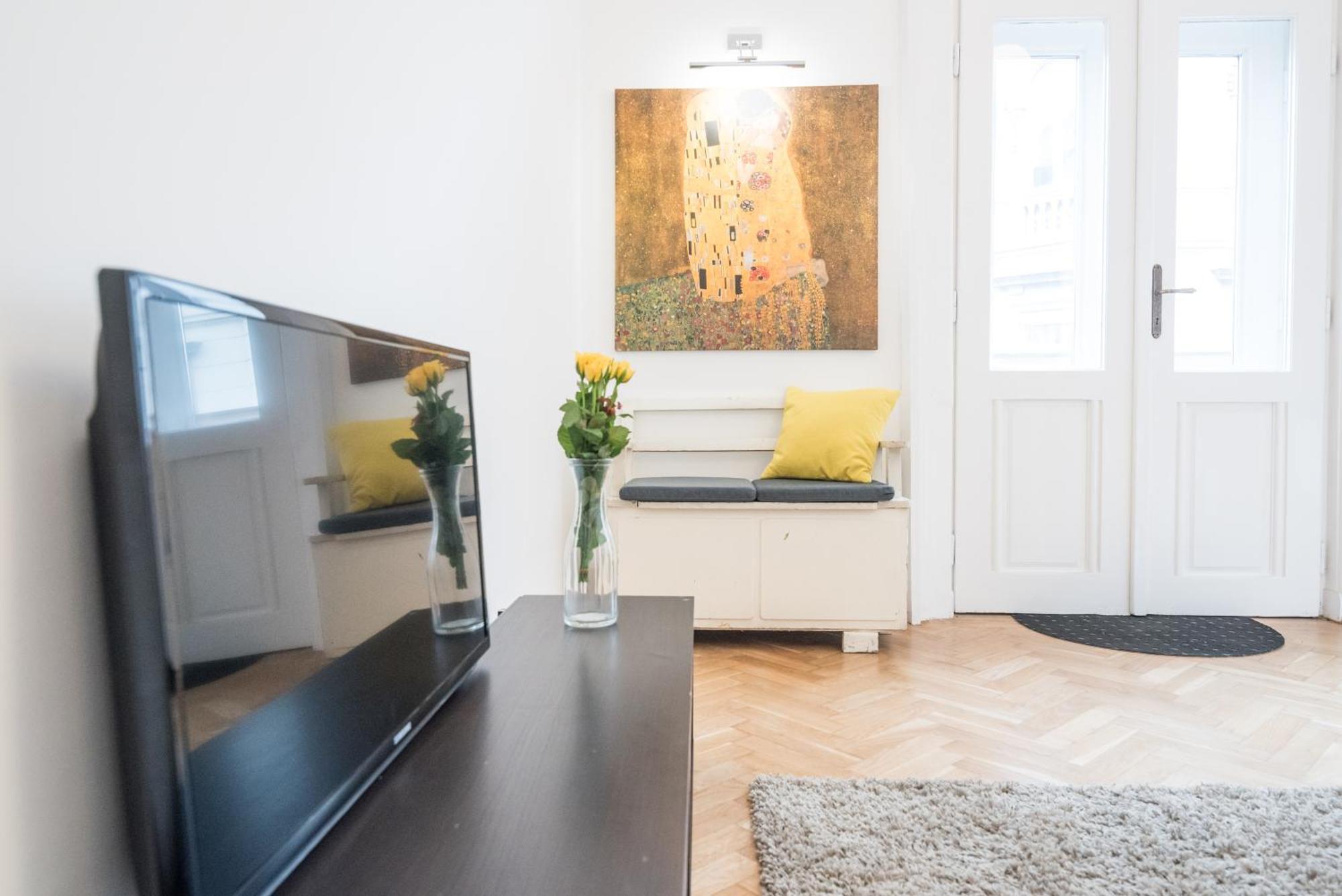 Newsunny Apartment At The Budacastle 布达佩斯 外观 照片