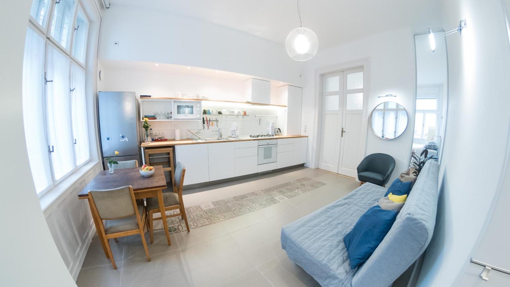 Newsunny Apartment At The Budacastle 布达佩斯 外观 照片